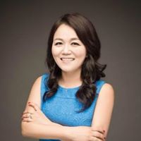 Sarah Ludlow Photo 28