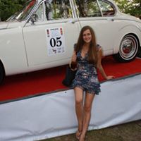 Joanie Davidson Photo 4