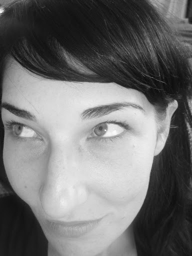 Kelly Metcalf Photo 35