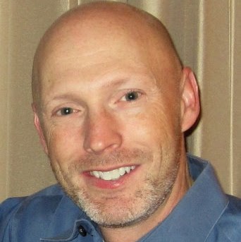 Tim Kuhn Photo 17