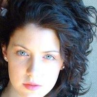 Caroline Tyler Photo 19