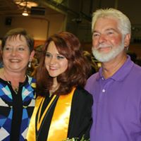 Susie Dickerson Photo 17