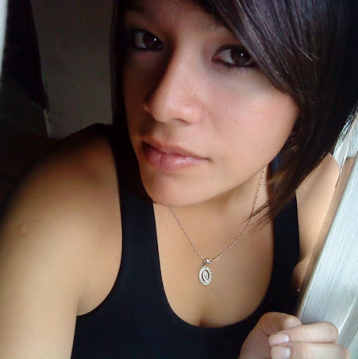 Andrea Hernandez Photo 22