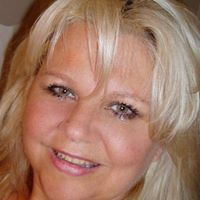 Michelle Spivey Photo 30