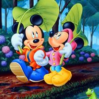 Sarah Wills Photo 28