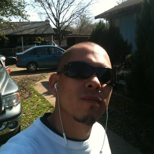Hector Muniz Photo 11