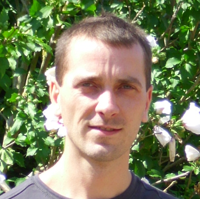 Stefan Adam Photo 17