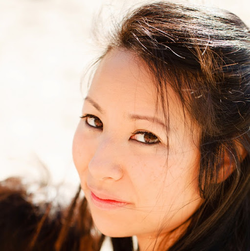 Crystal Huang Photo 28