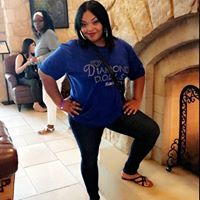 Renee Booker Photo 9
