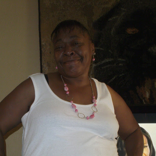 Diane Simmons Photo 27