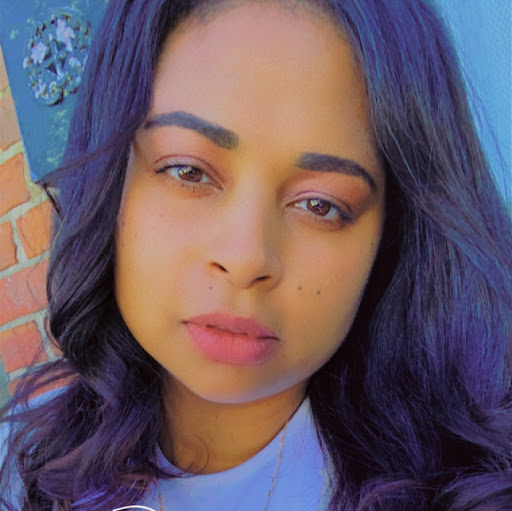 Carol Cross Photo 15