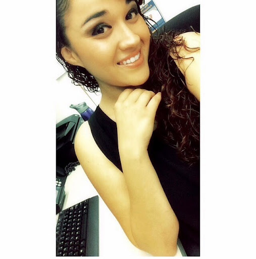 Reyna Flores Photo 10