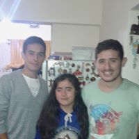 Adela Garay Photo 7