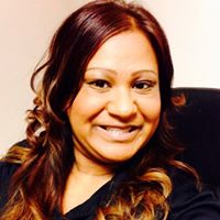 Angela Olguin Photo 7