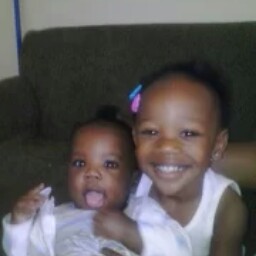 Renee Miles Photo 21