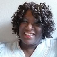 Yolanda Richardson Photo 15
