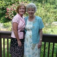 Linda Daniel Photo 21