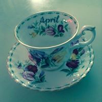 April Cartwright Photo 11