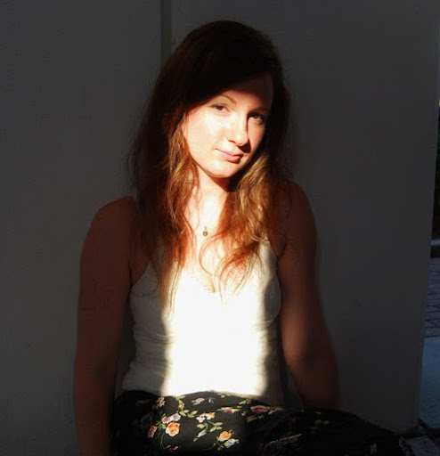 Belinda Jones Photo 35