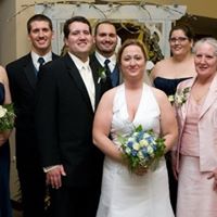 Elizabeth Blunt Photo 9