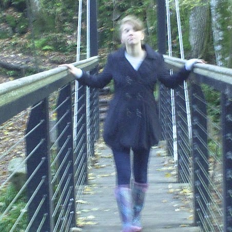 Tara O'Connor Photo 17