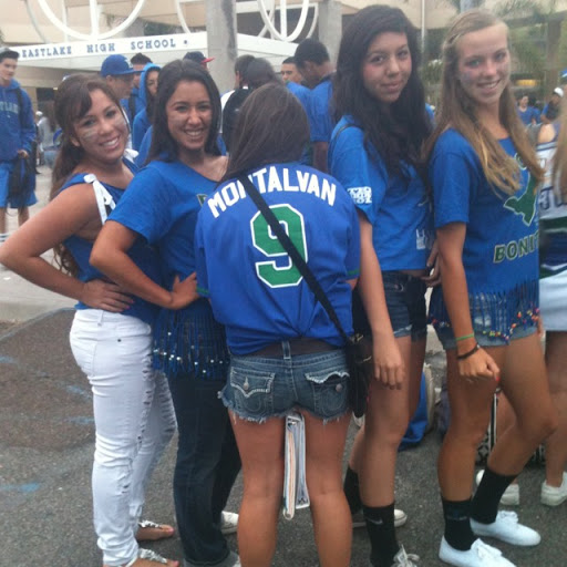 Kaitlyn Harvey Photo 2