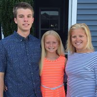 Shannon Dodd Photo 7