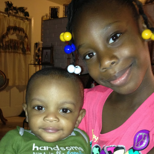 Terry Ingram Photo 19