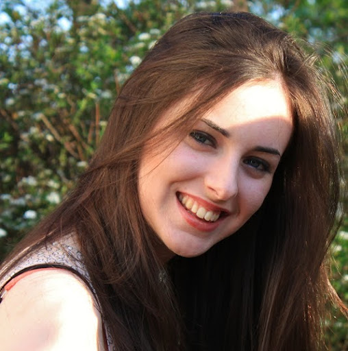 Anna Sheehan Photo 10