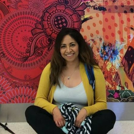 Julie Valencia Photo 20