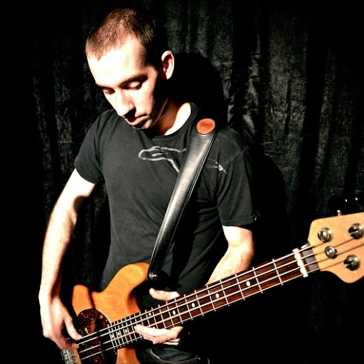 Benjamin Hull Photo 15