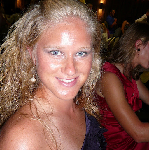 Samantha Downey Photo 11