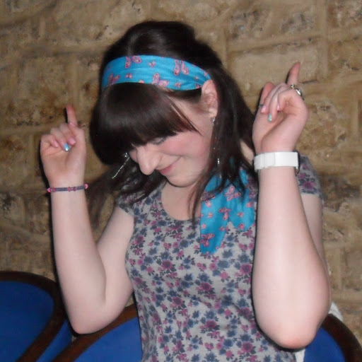 Charlotte Anderson Photo 15