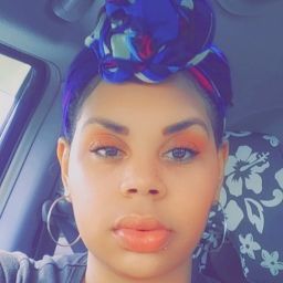 Jasmine Fields Photo 17