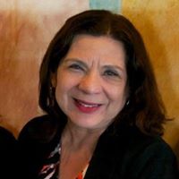 Suzanne Moreno Photo 6