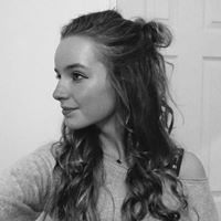 Rebekah Watson Photo 9