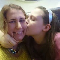 Lisa Cosgrove Photo 32