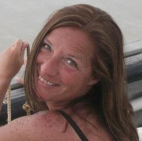 Renee Carter Photo 33