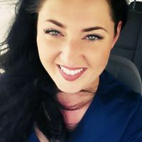 April Petersen Photo 30