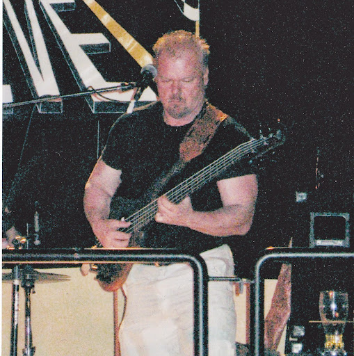 Scottie Lowe Photo 2