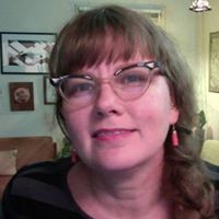 Stephanie Webster Photo 22