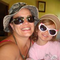 Elizabeth Carlisle Photo 14