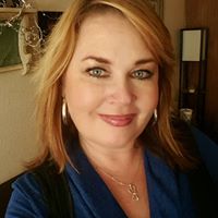 Theresa West Photo 28