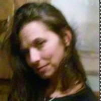 Stephanie Haney Photo 39