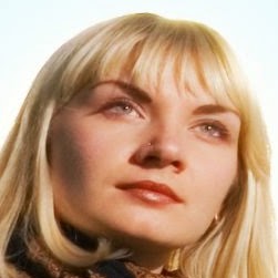 Sharon Reid Photo 15
