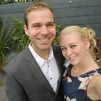 Michelle Dennis Photo 39