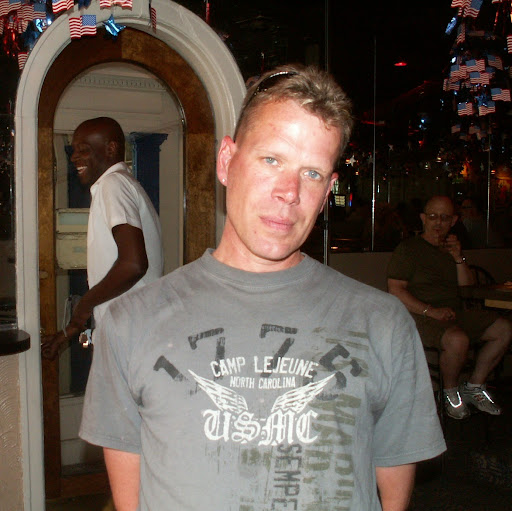 Jeffrey Hansen Photo 19