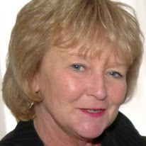 Janet Dale Photo 7