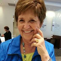 Gayle Wright Photo 29