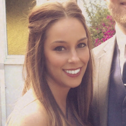 Robyn Myers Photo 30